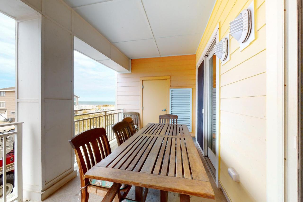 The Sanctuary - Dolphins And Daiquiris 110A Apartment Virginia Beach Bagian luar foto
